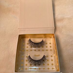 4-$20 Battingtin lashes